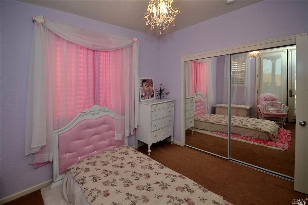 887 Hampton St, Vacaville, CA 95687 photo 27