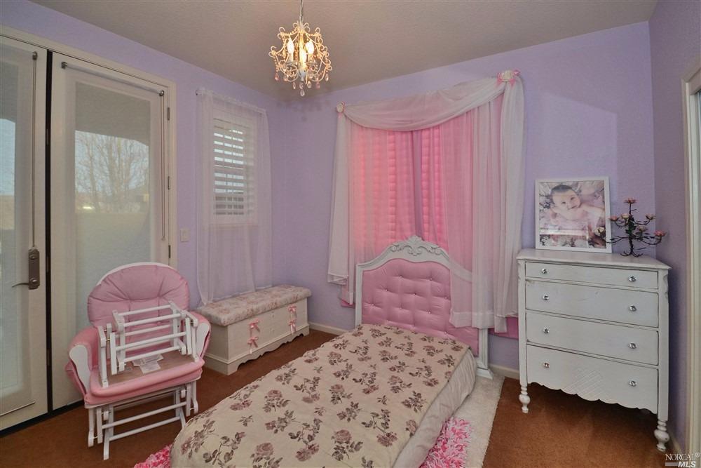 887 Hampton St, Vacaville, CA 95687 photo 28