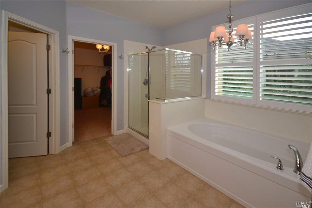 887 Hampton St, Vacaville, CA 95687 photo 21