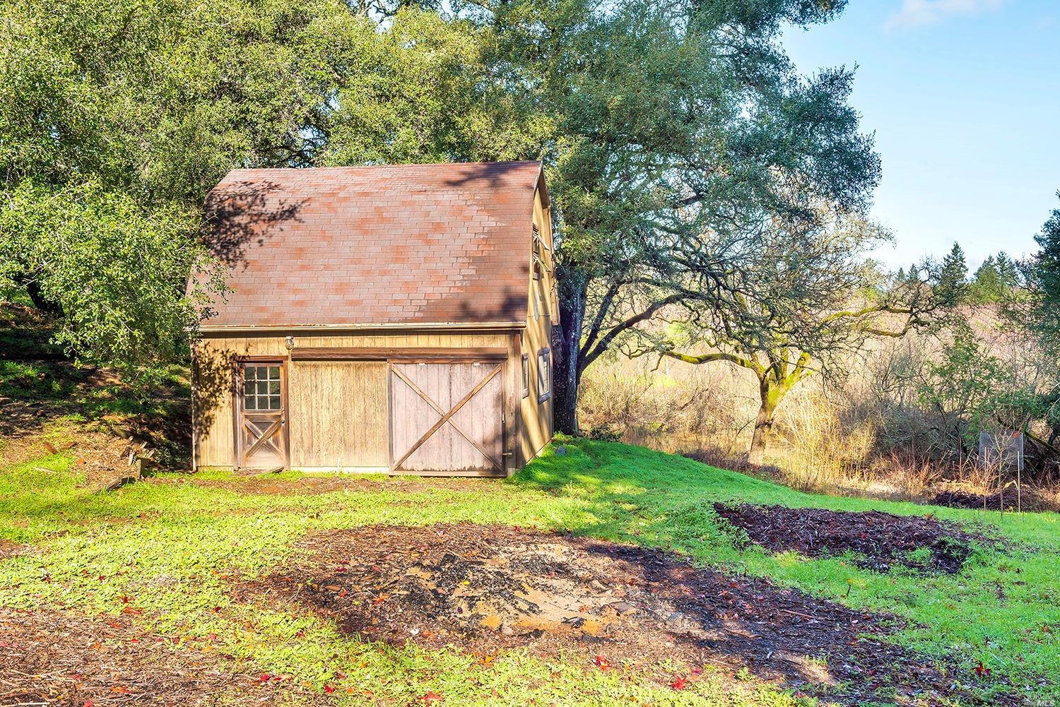 Undisclosed, Sebastopol, CA 95472 photo 8