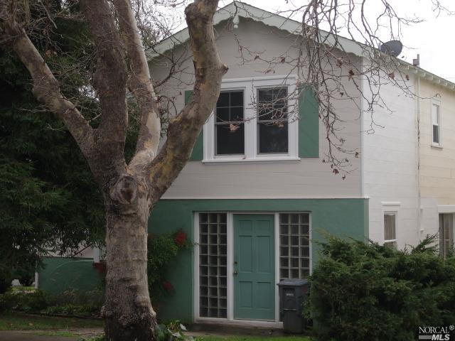 499 Wallace Ave, Vallejo, CA 94590 photo 3