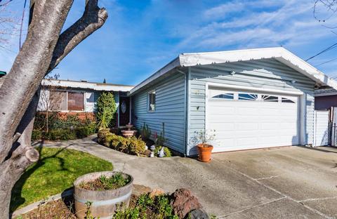 67 Hillview Dr, Cloverdale, CA 95425 photo 1