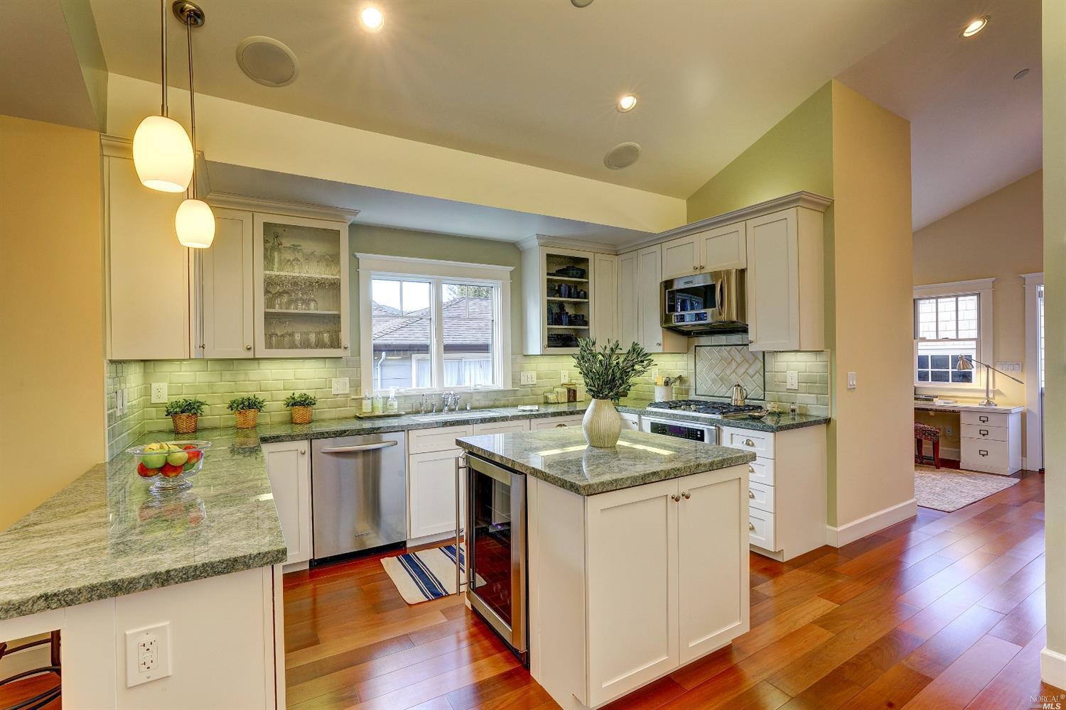81 Ryan Ave, Mill Valley, CA 94941 photo 9