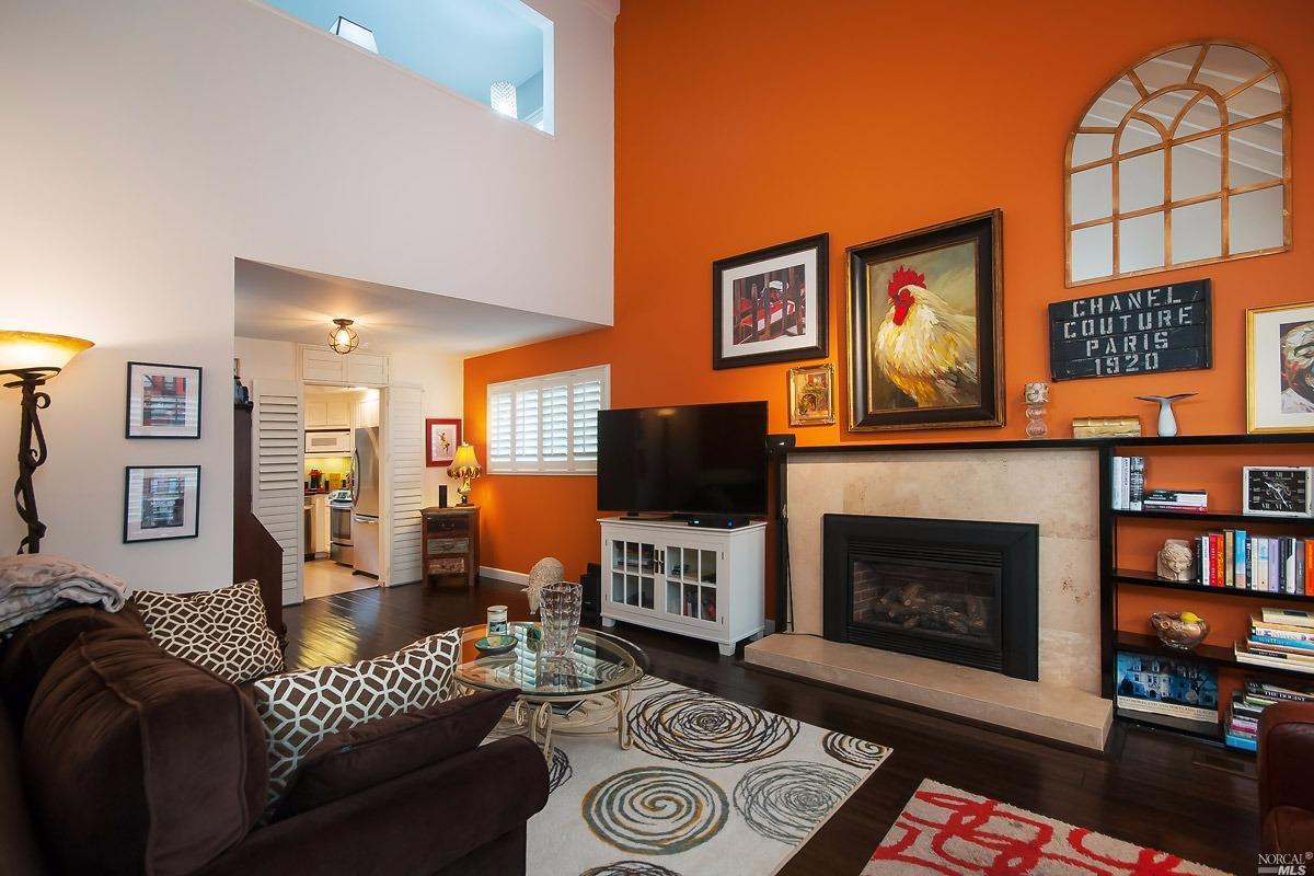 112 Cascade Dr, Fairfax, CA 94930 photo 5