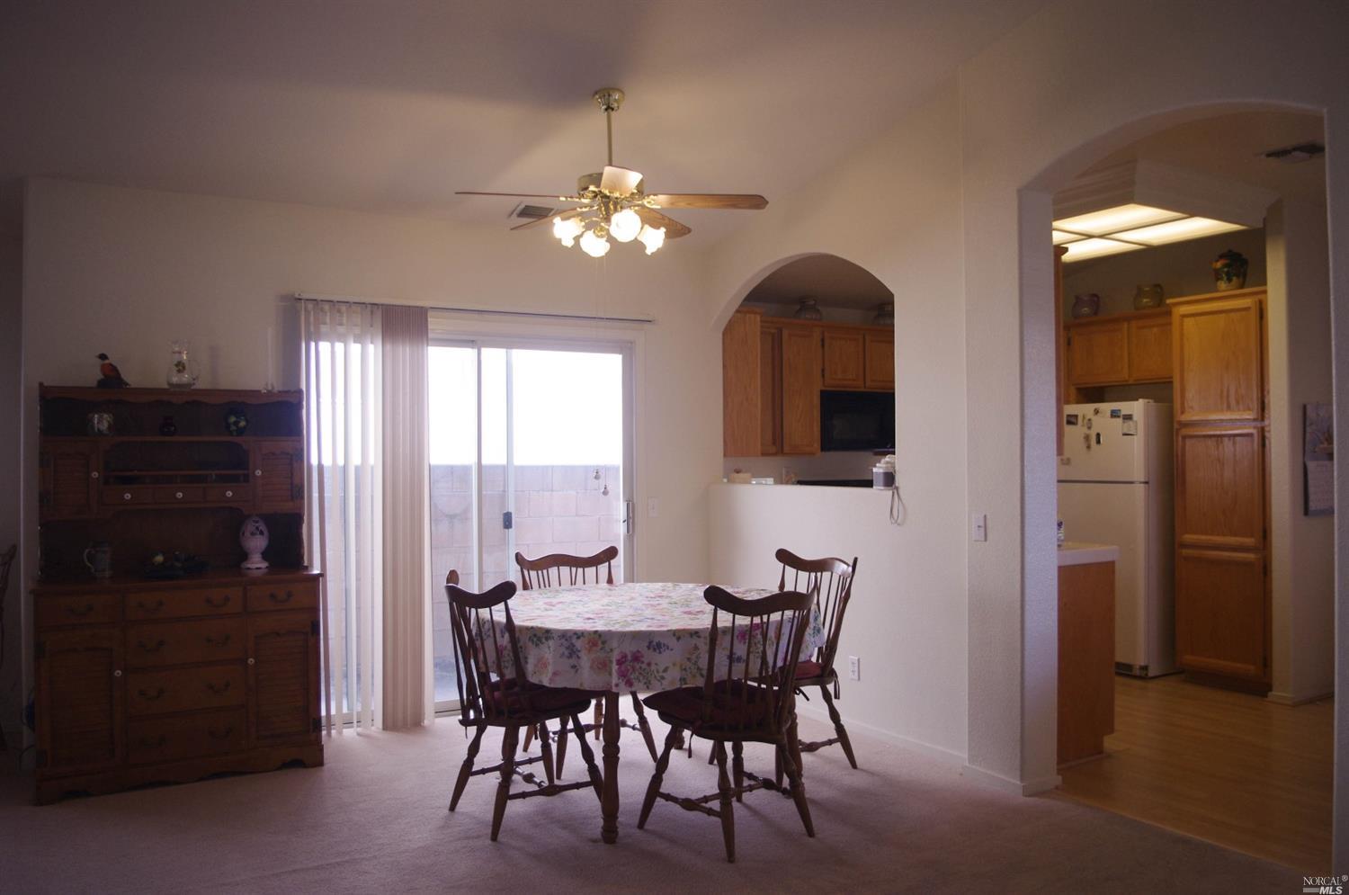 302 Bartlett Ln, Vacaville, CA 95687 photo 13