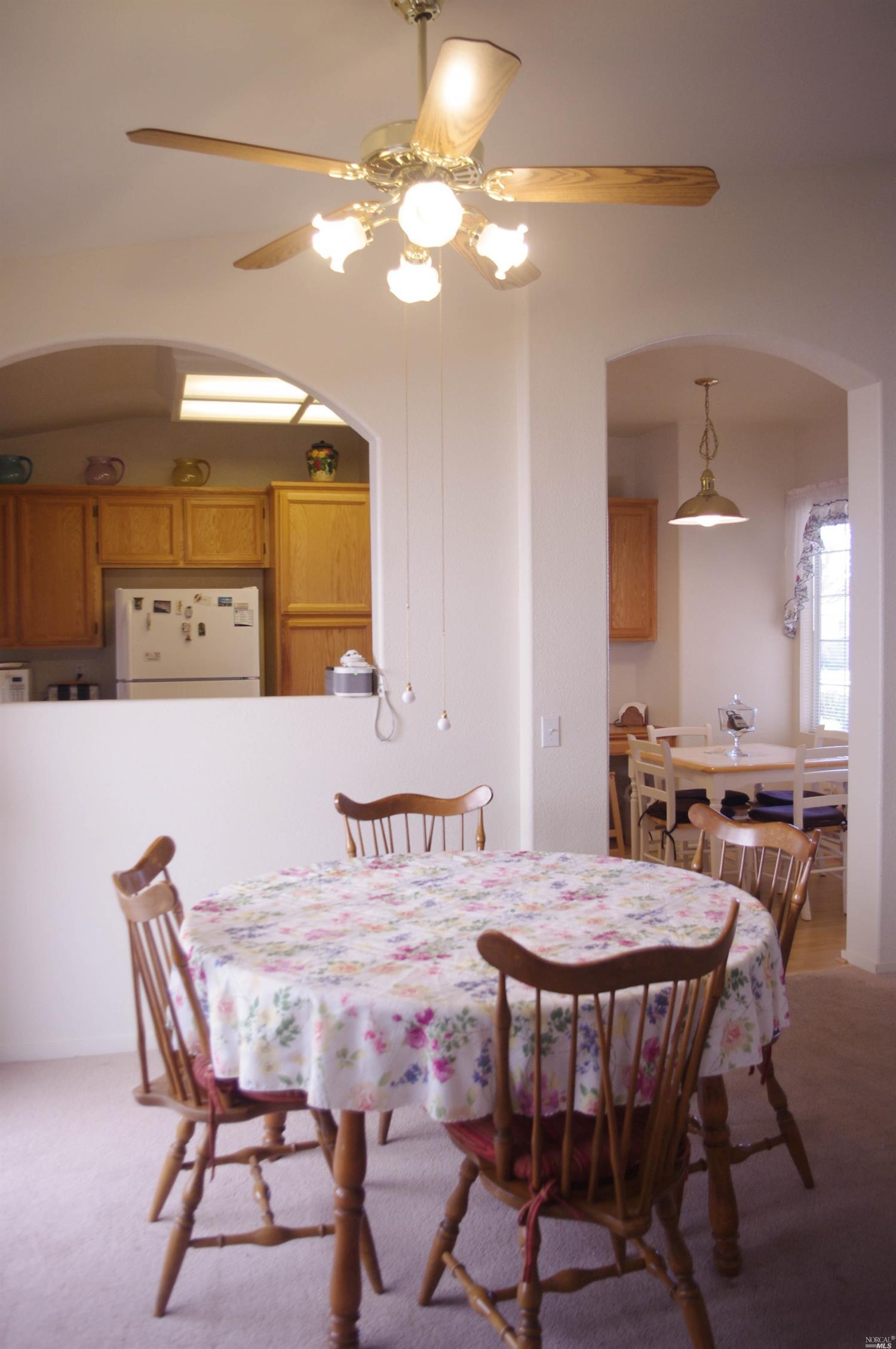 302 Bartlett Ln, Vacaville, CA 95687 photo 14