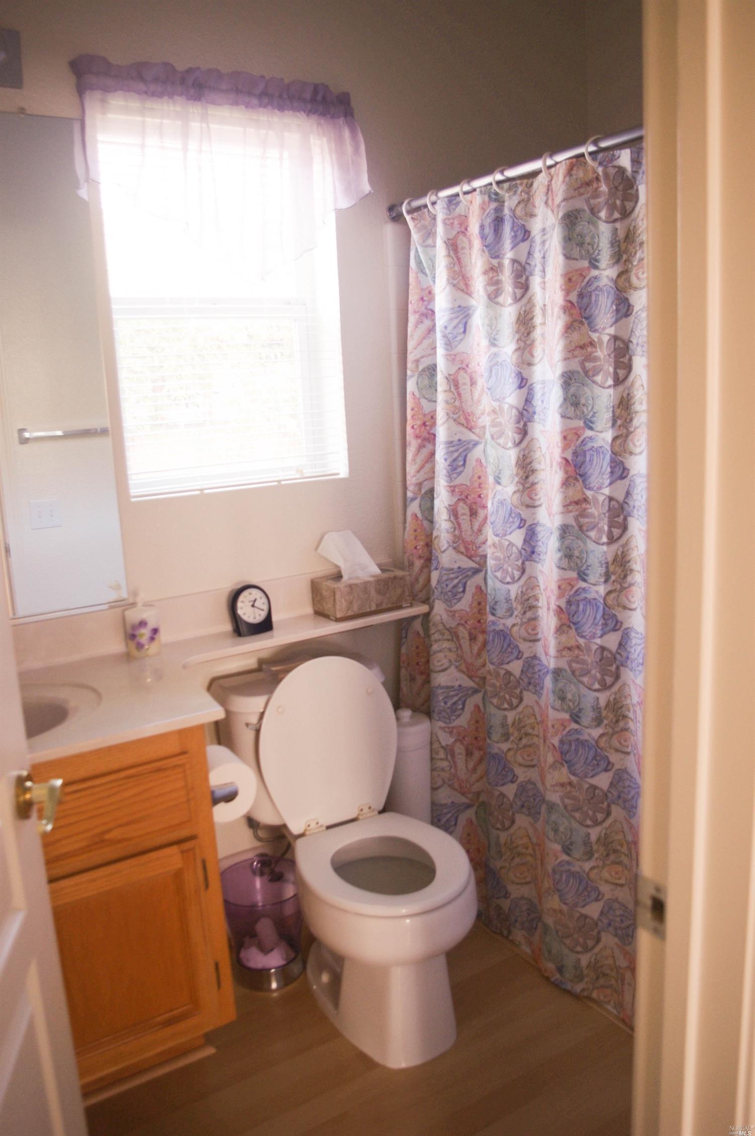 302 Bartlett Ln, Vacaville, CA 95687 photo 19
