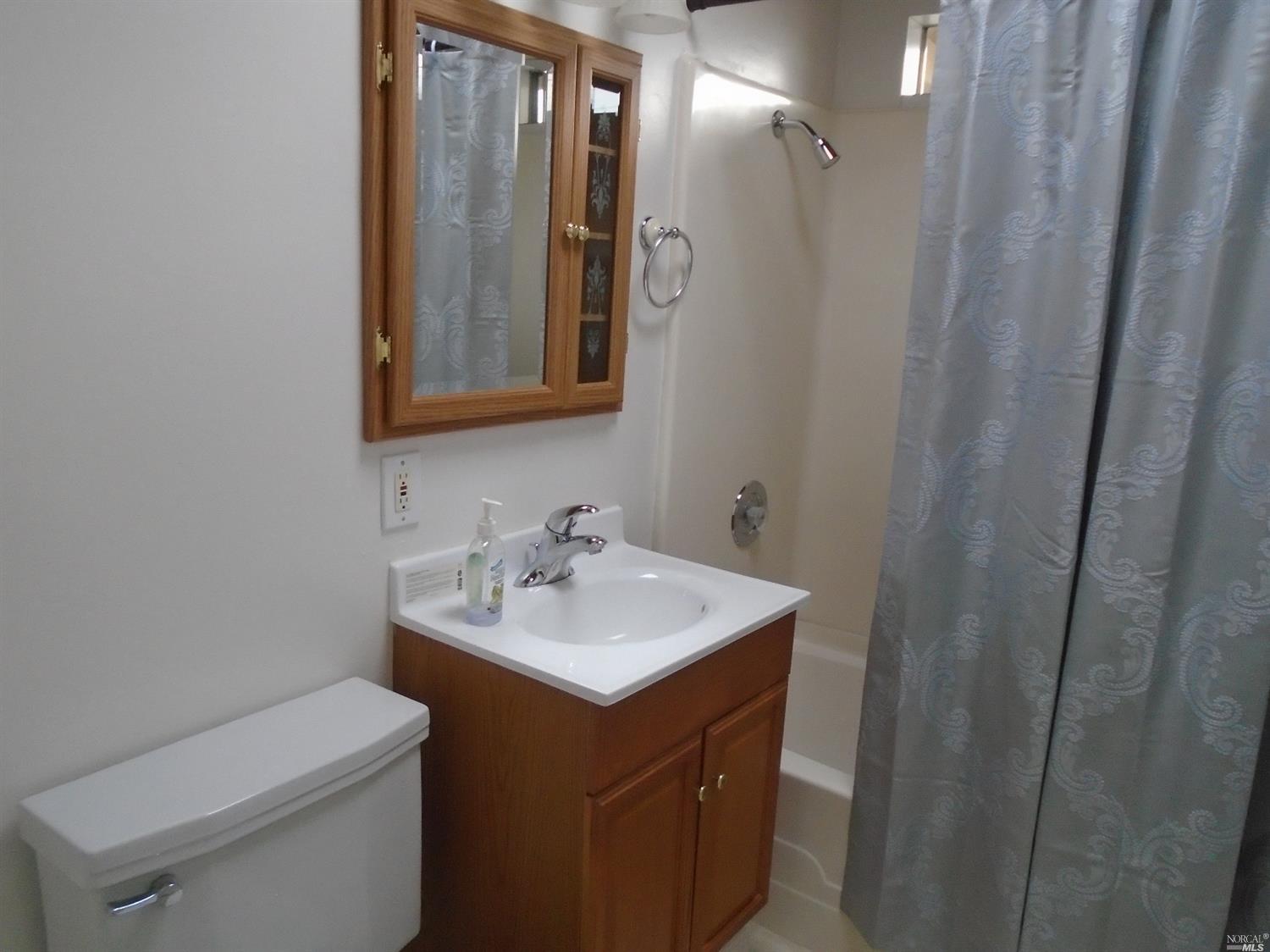 2210 Teakwood St, Vallejo, CA 94591 photo 19