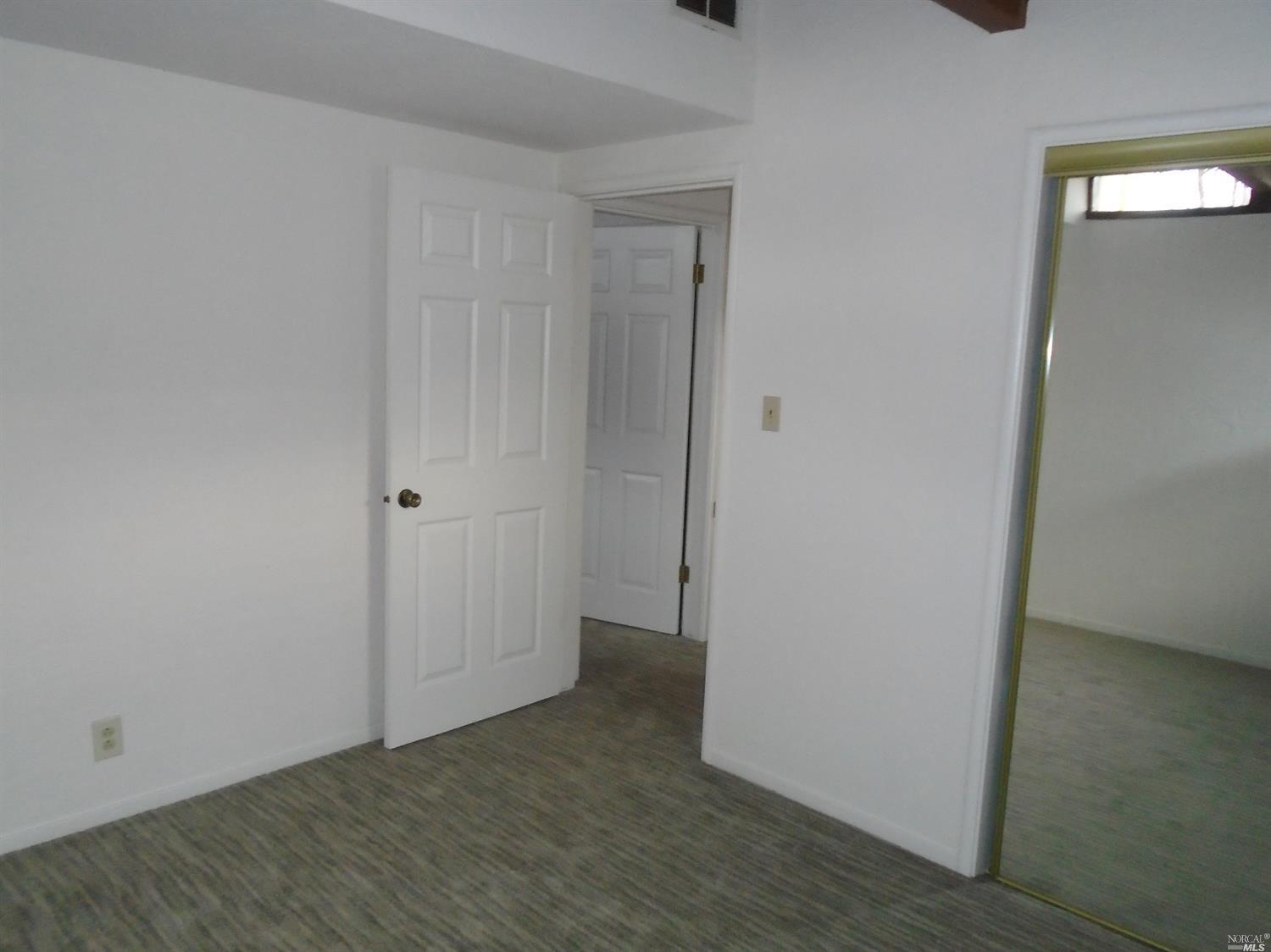 2210 Teakwood St, Vallejo, CA 94591 photo 16