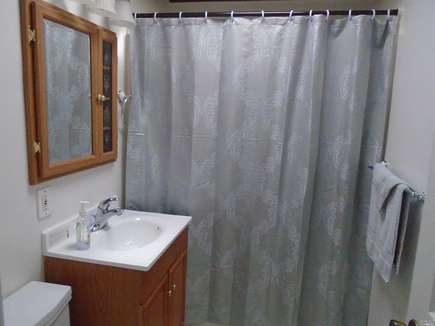 2210 Teakwood St, Vallejo, CA 94591 photo 20