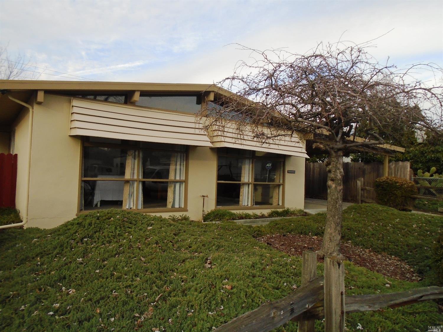 2210 Teakwood St, Vallejo, CA 94591 photo 1