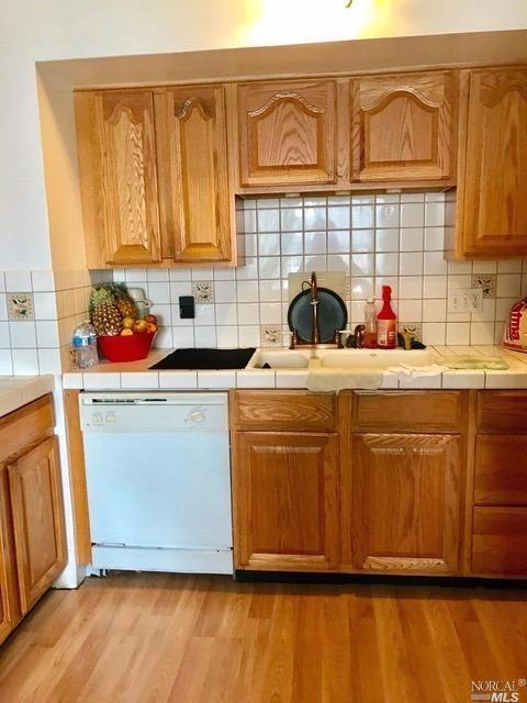512 E Colorado St, Fairfield, CA 94533 photo 8