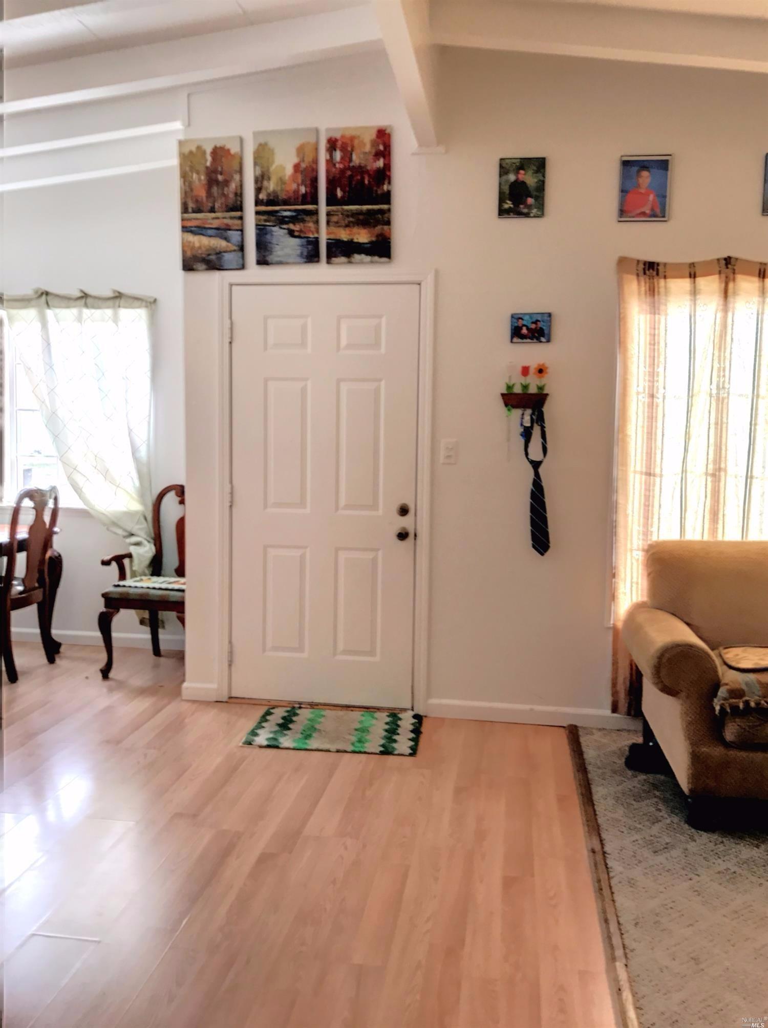 512 E Colorado St, Fairfield, CA 94533 photo 26