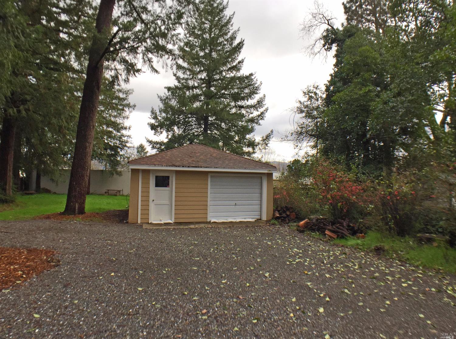 535 S Spring St, Ukiah, CA 95482 photo 34