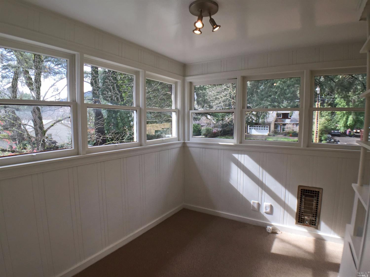535 S Spring St, Ukiah, CA 95482 photo 23