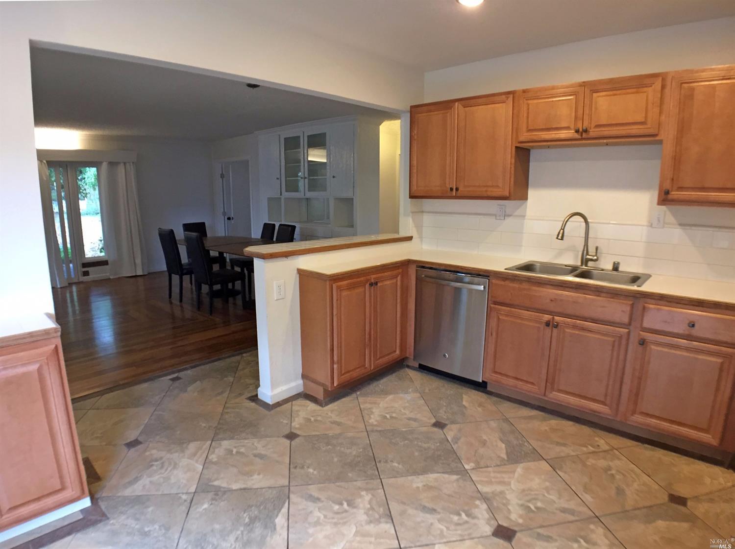 535 S Spring St, Ukiah, CA 95482 photo 15
