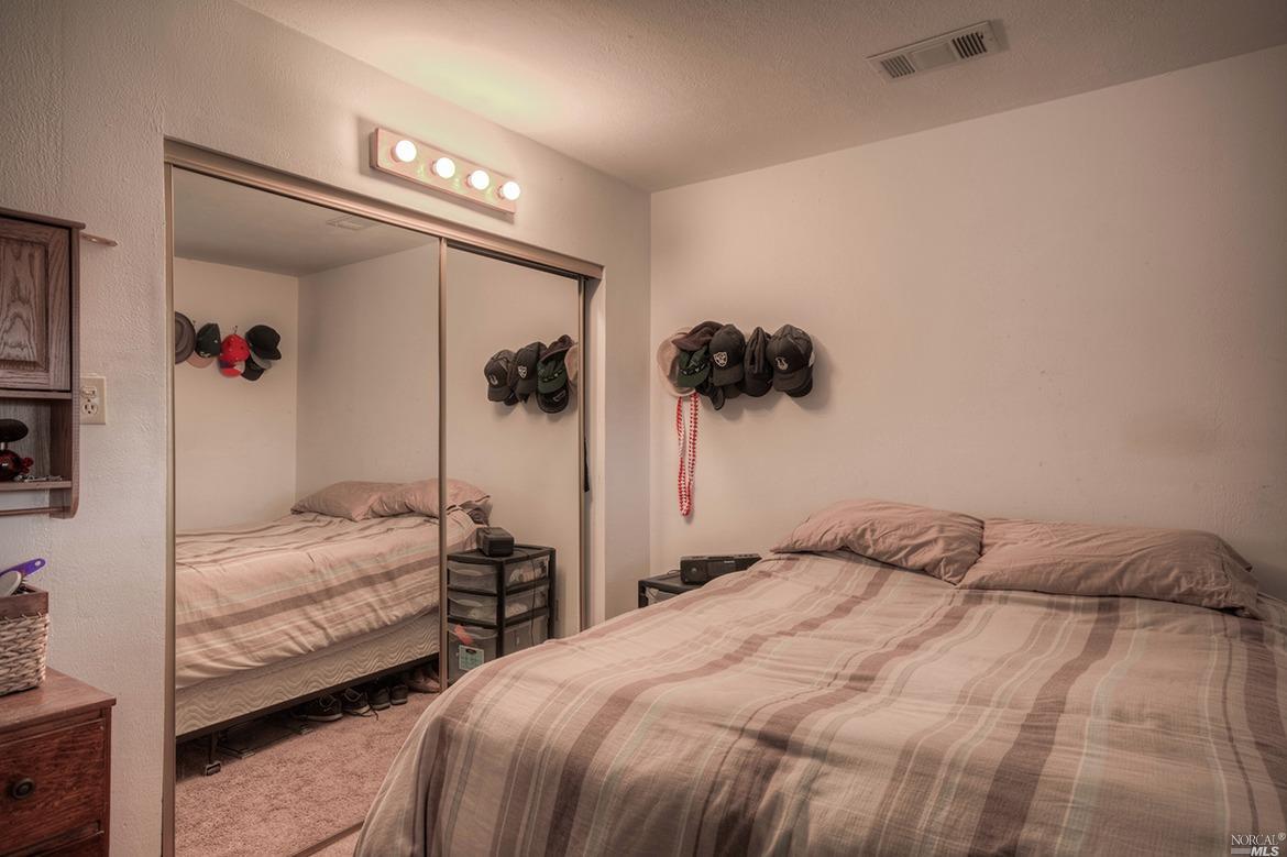 132 Webster St, Vallejo, CA 94591 photo 22