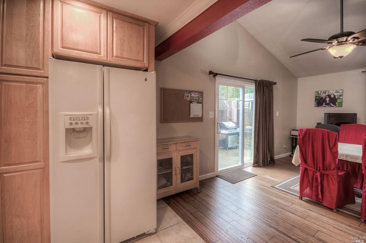 132 Webster St, Vallejo, CA 94591 photo 8
