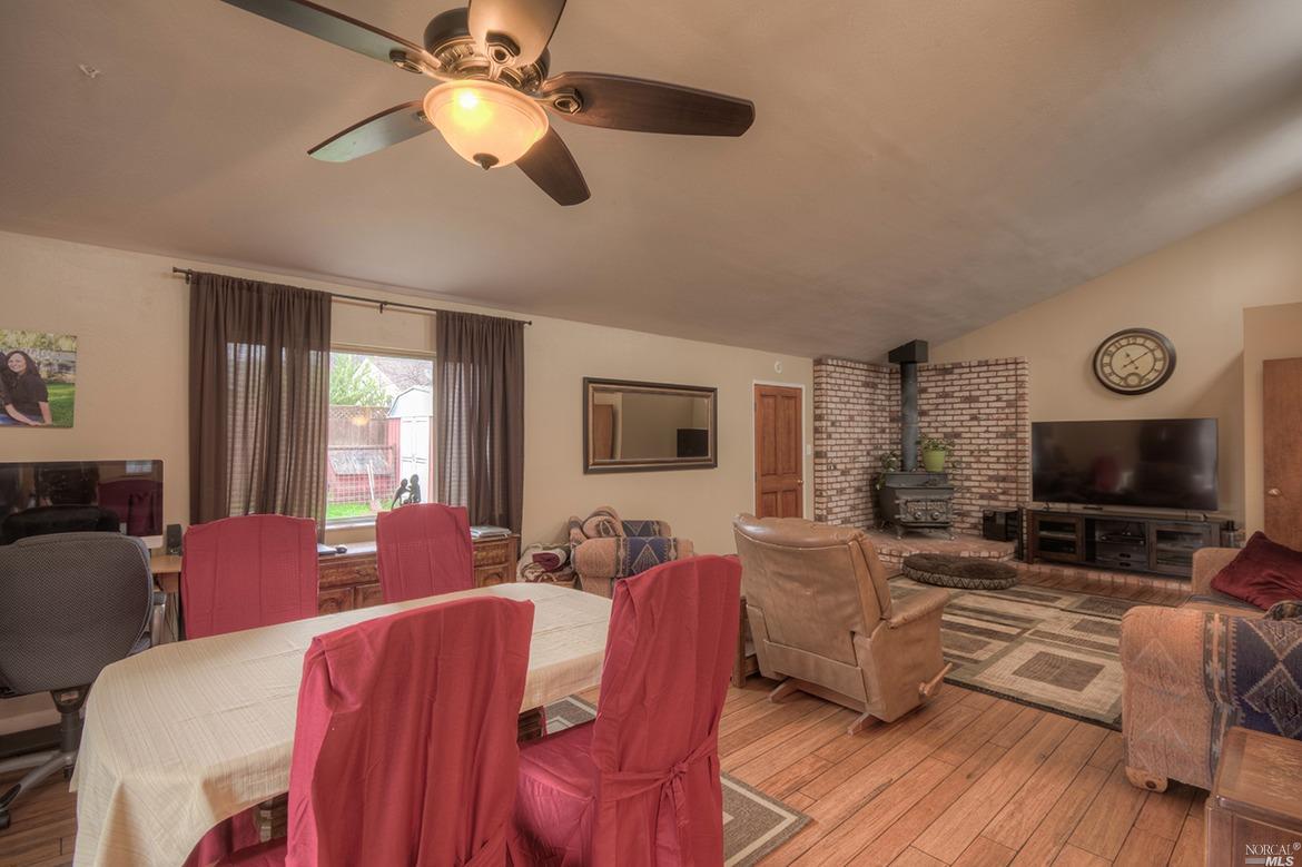 132 Webster St, Vallejo, CA 94591 photo 10
