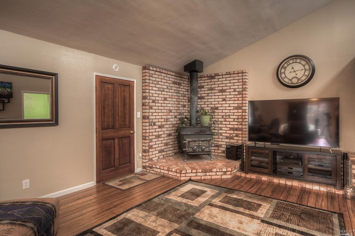 132 Webster St, Vallejo, CA 94591 photo 13