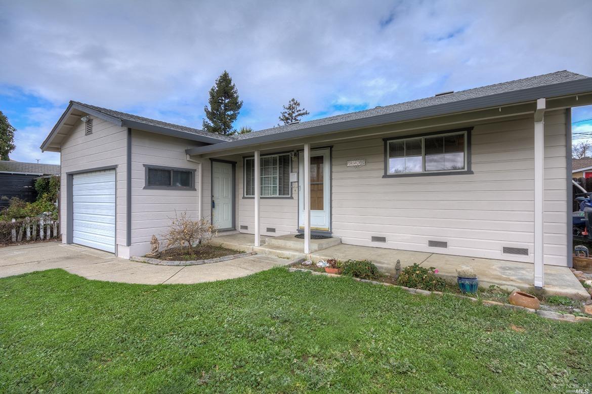 132 Webster St, Vallejo, CA 94591 photo 2