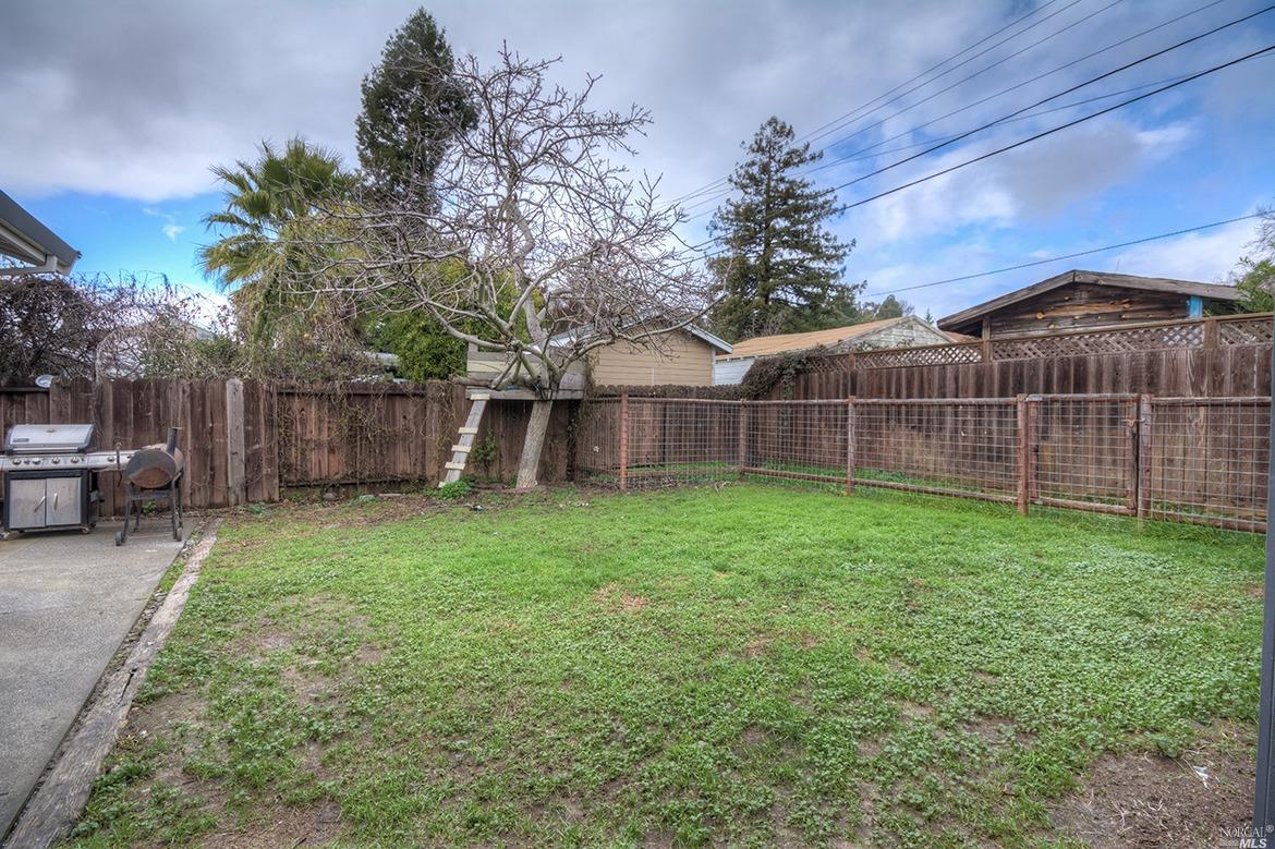 132 Webster St, Vallejo, CA 94591 photo 27