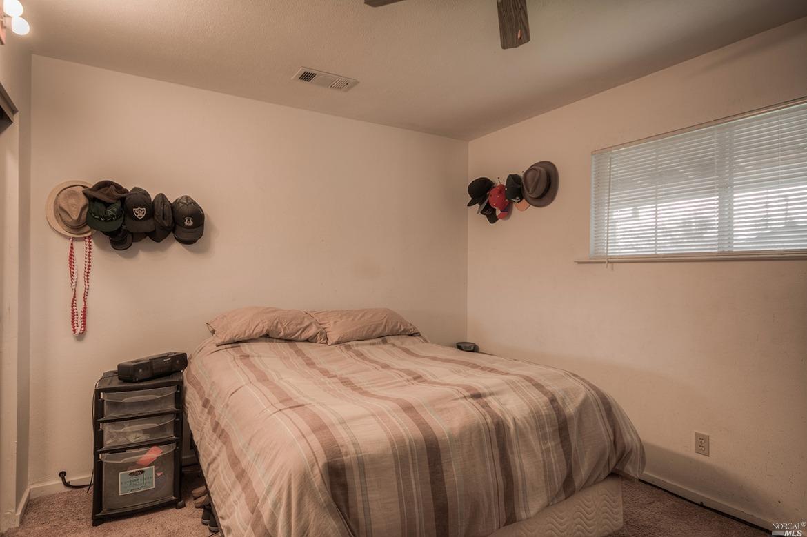 132 Webster St, Vallejo, CA 94591 photo 21