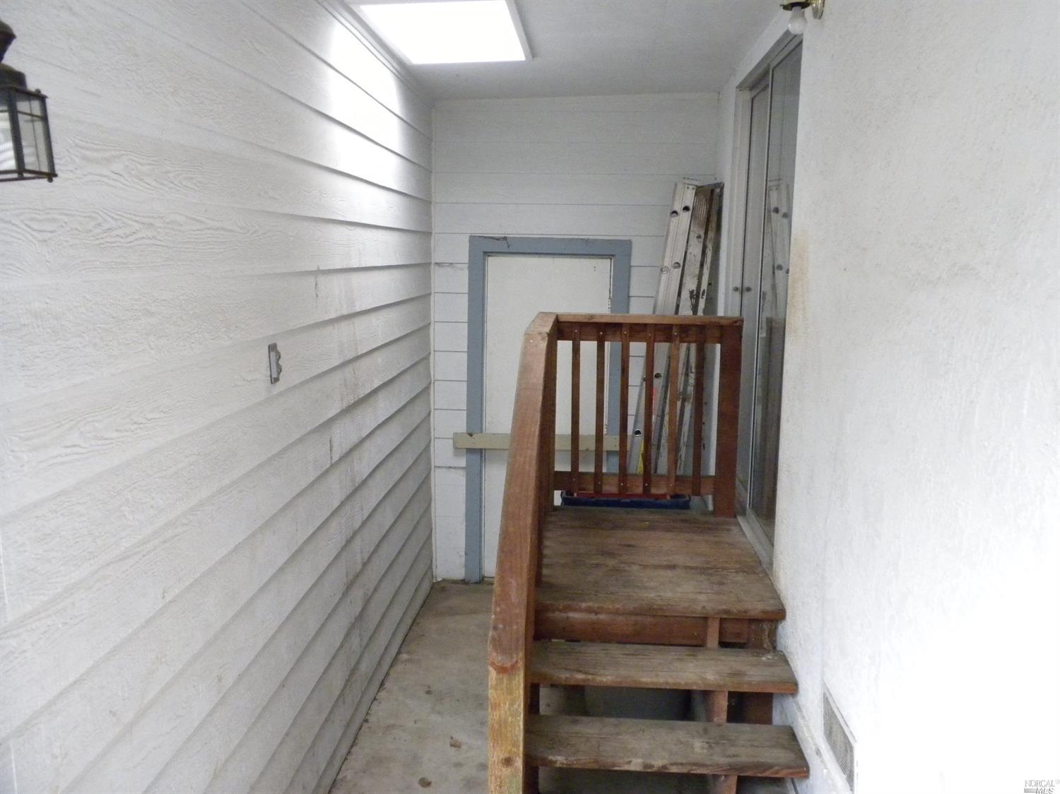601 Fleming Ave E, Vallejo, CA 94591 photo 14