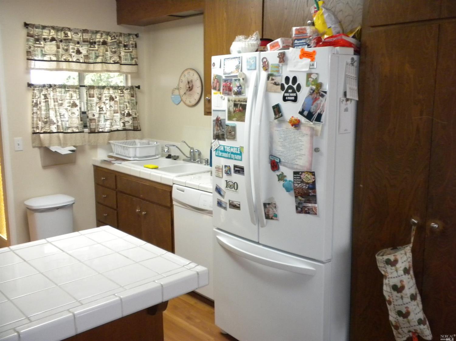 601 Fleming Ave E, Vallejo, CA 94591 photo 4