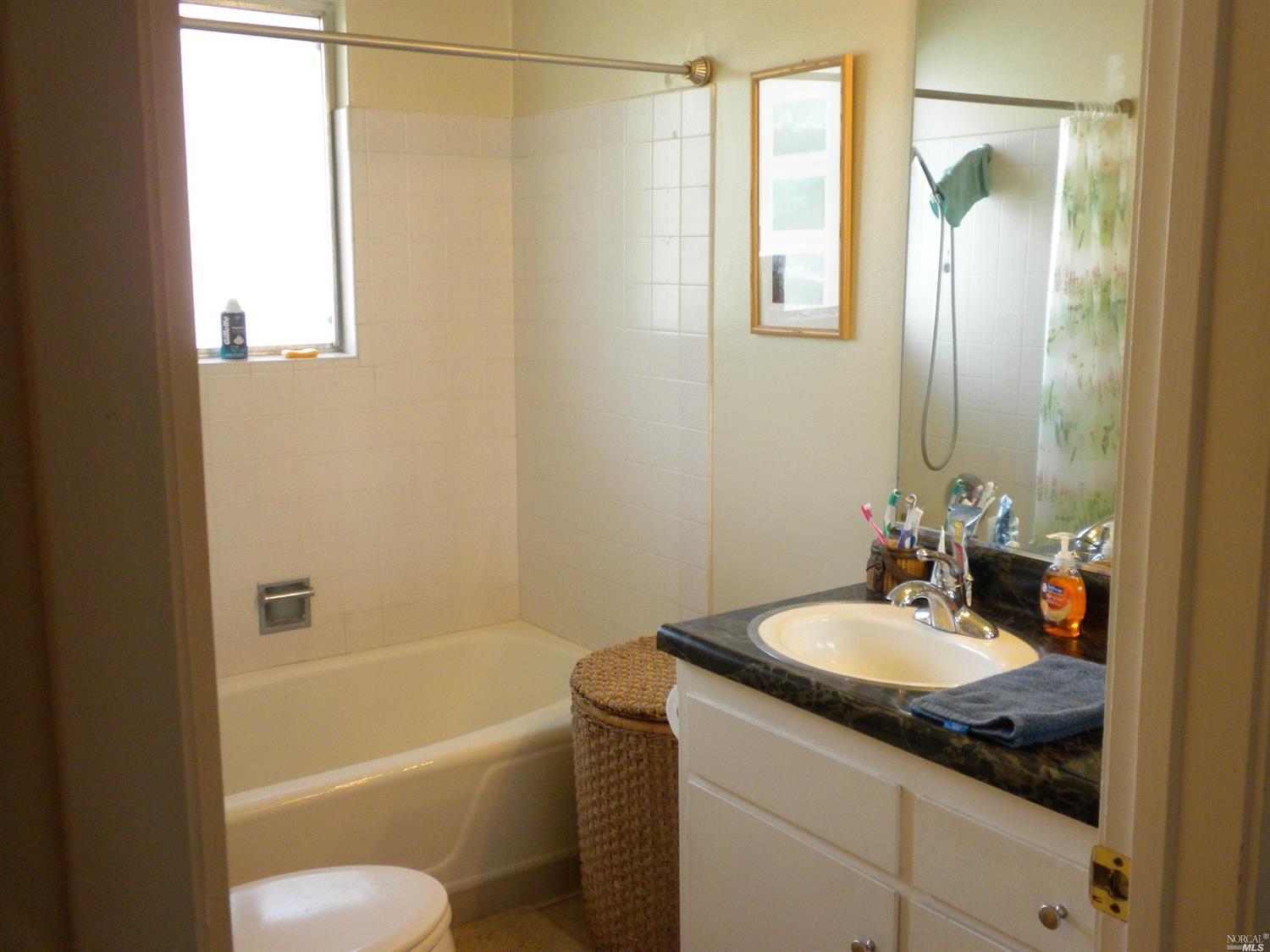 601 Fleming Ave E, Vallejo, CA 94591 photo 25