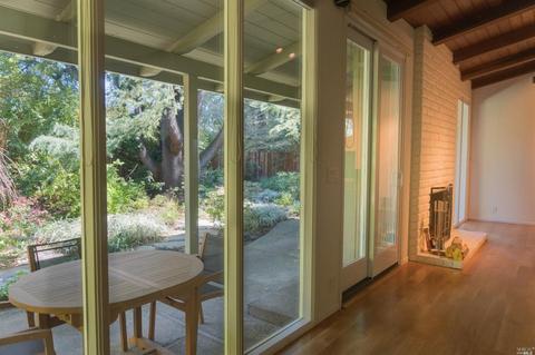 526 Este Madera Dr, Sonoma, CA 95476 photo 6