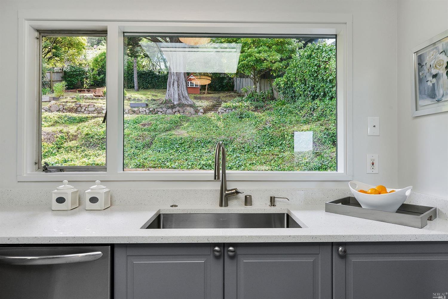 54 Vista Clara Rd, Sausalito, CA 94965 photo 20