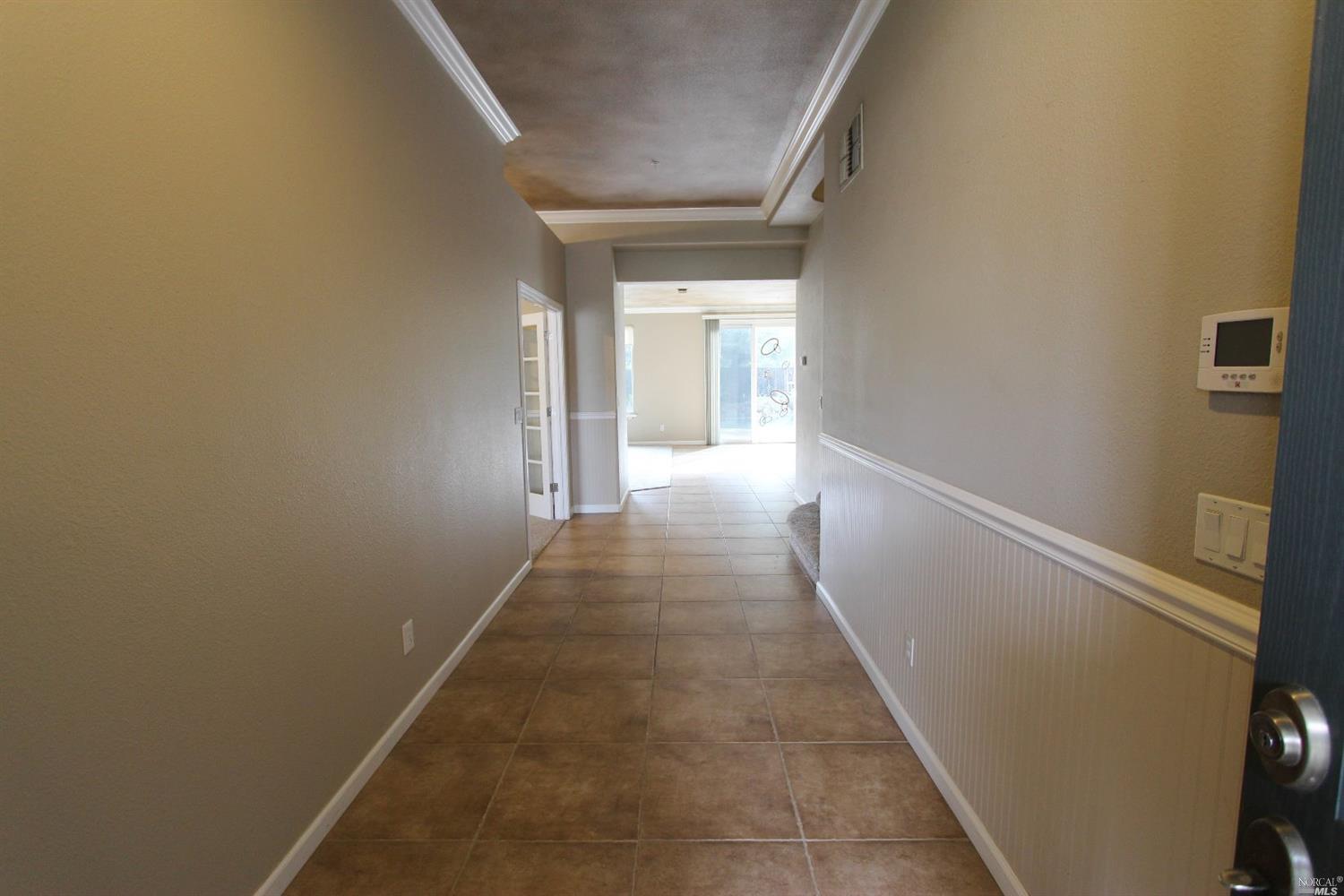 1425 Folsom Downs Cir, Dixon, CA 95620 photo 4