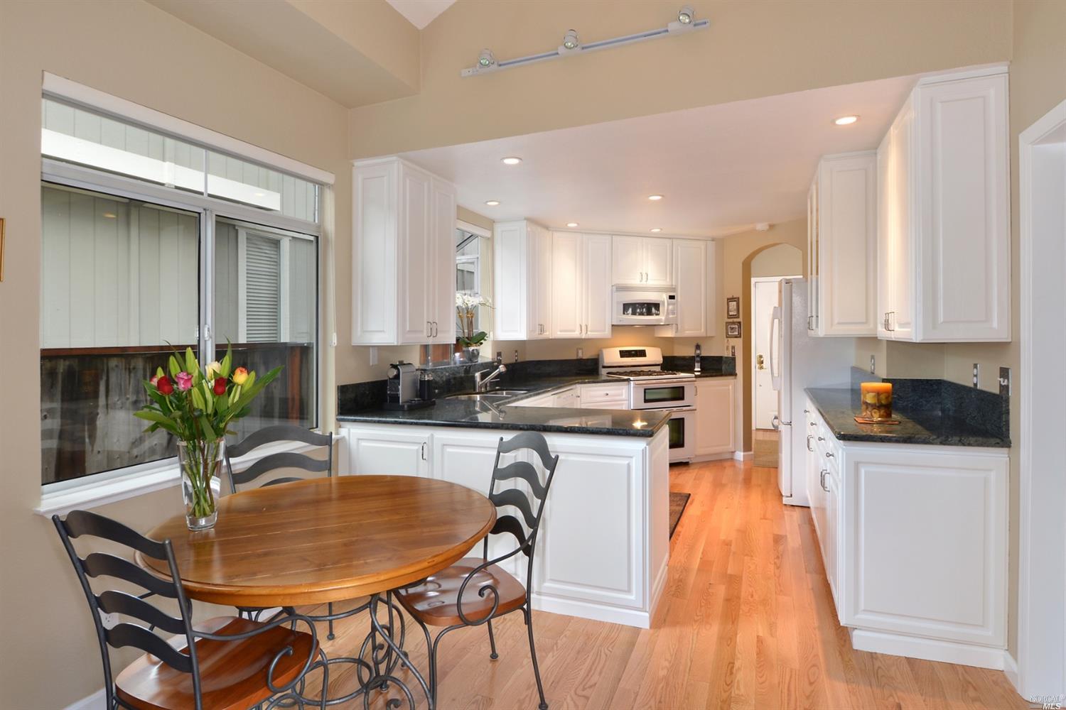 7 Tern Ct, San Rafael, CA 94901 photo 5