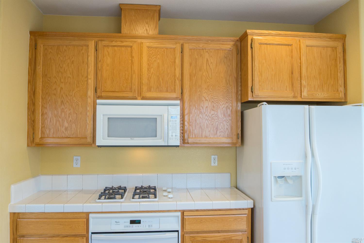 9026 Windsor Rd, Windsor, CA 95492 photo 4
