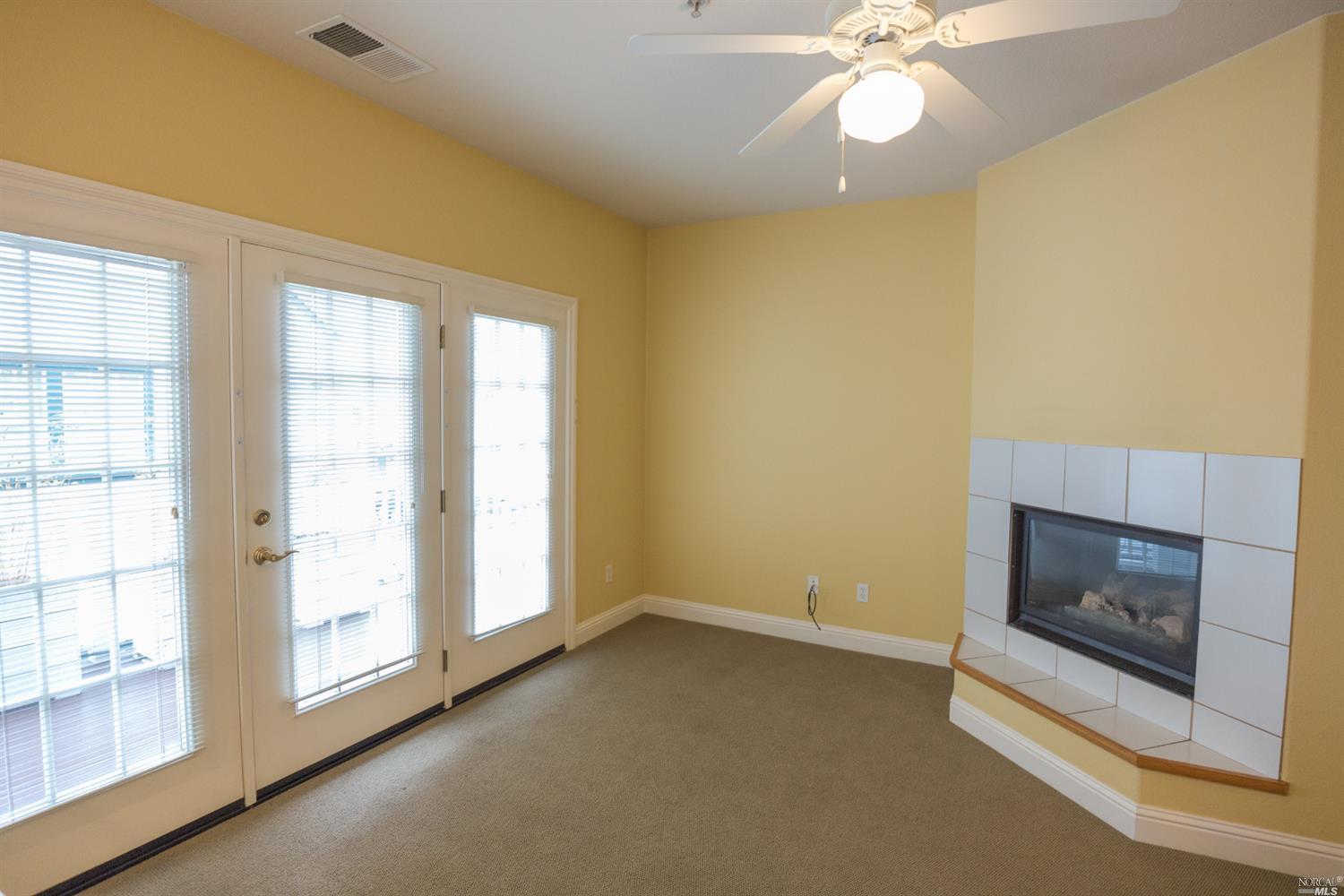 9026 Windsor Rd, Windsor, CA 95492 photo 8
