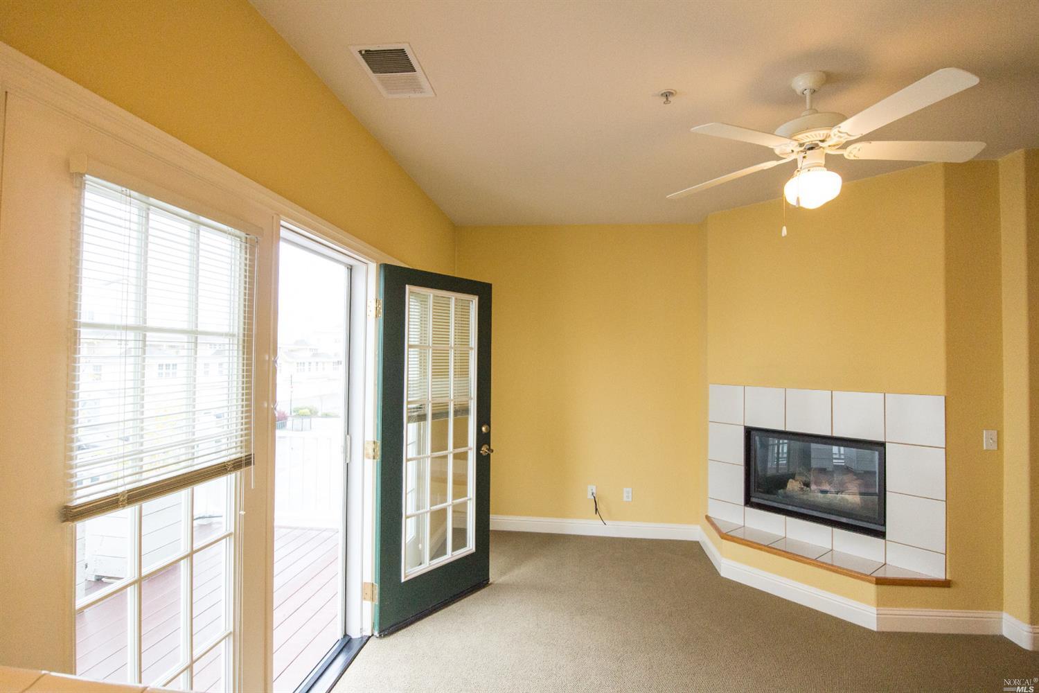9026 Windsor Rd, Windsor, CA 95492 photo 7