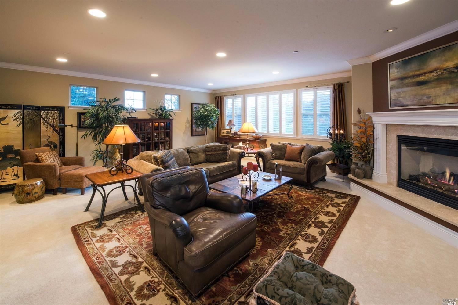 832 Reichert Ave, Novato, CA 94945 photo 7
