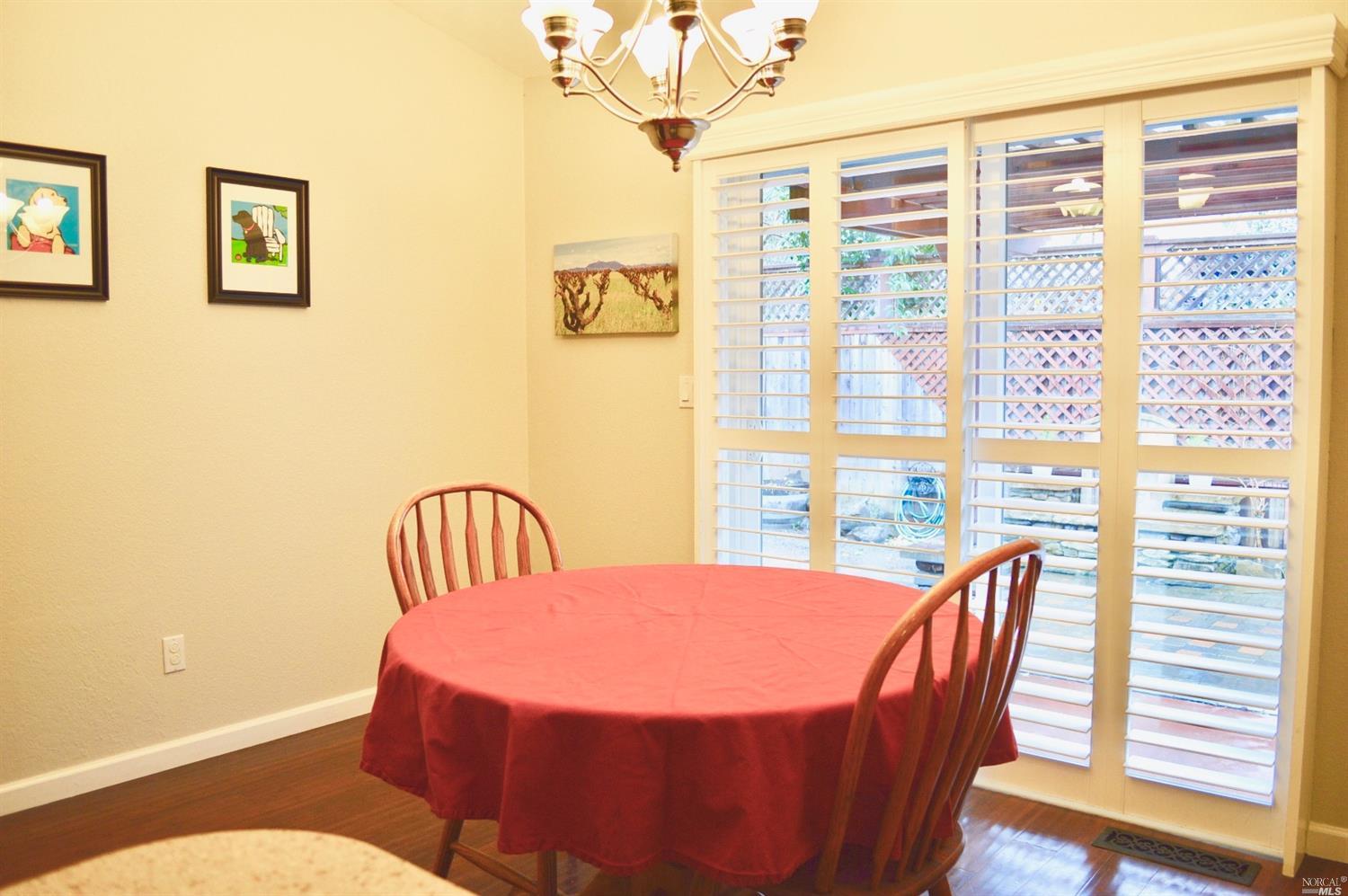 1895 Commons Ct, Windsor, CA 95492 photo 12