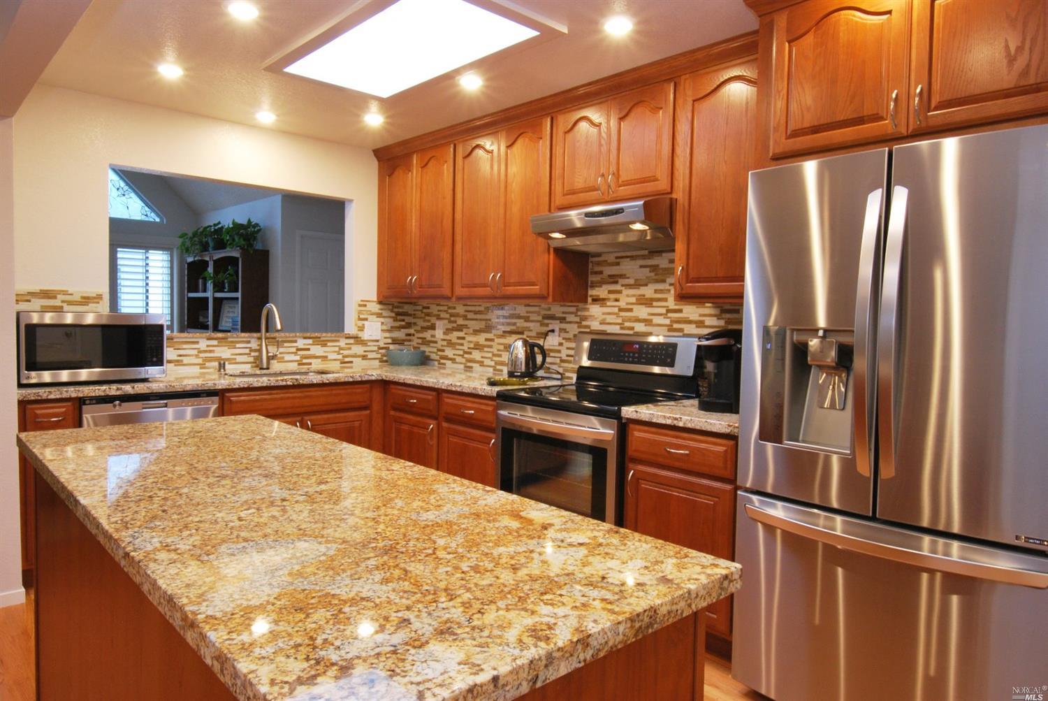 134 Avenida Barbera, Sonoma, CA 95476 photo 2