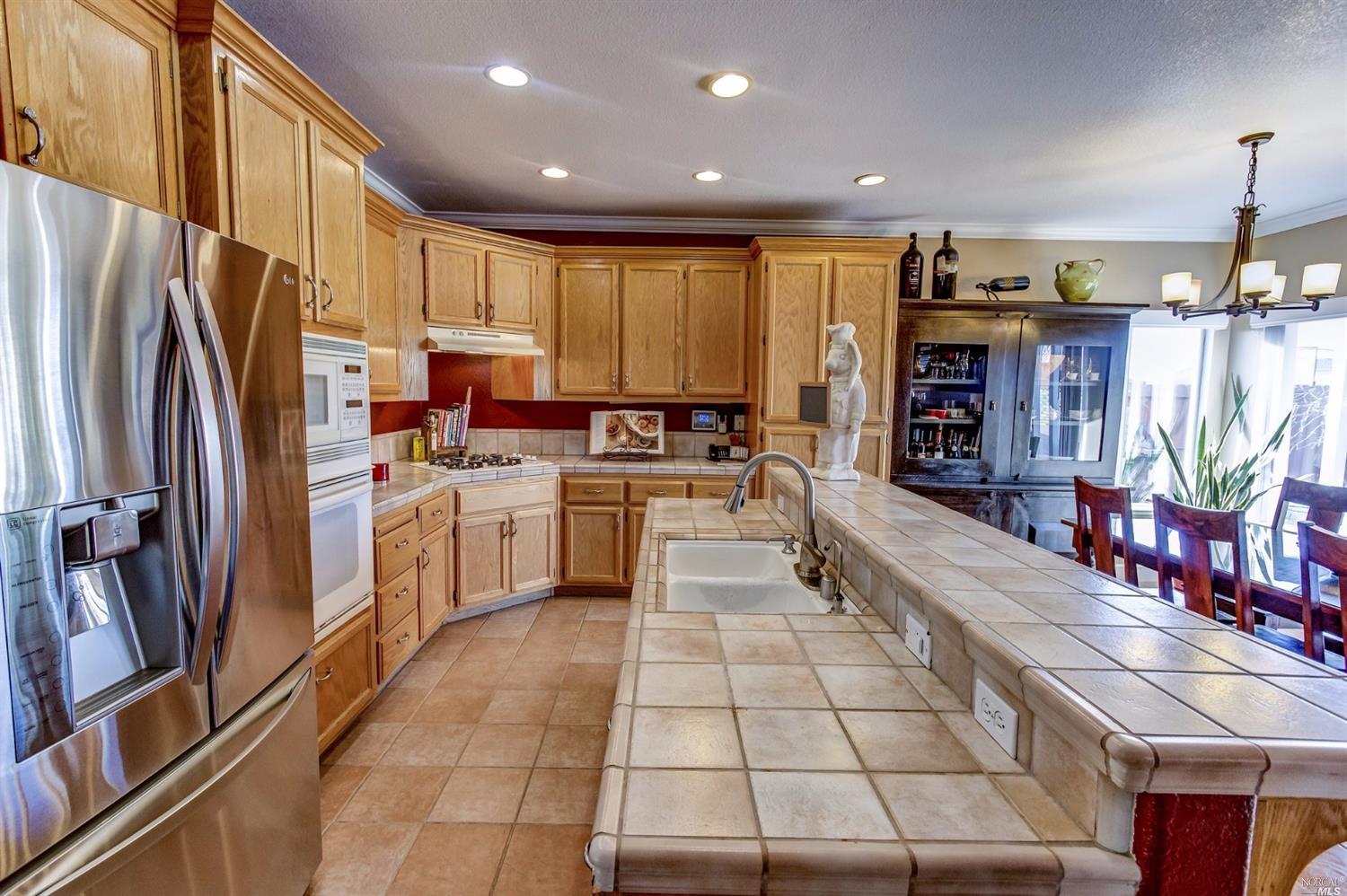 6454 Eagle Ridge Dr, Vallejo, CA 94591 photo 15
