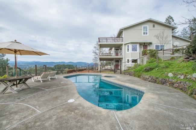812 March Ave, Healdsburg, CA 95448 photo 1