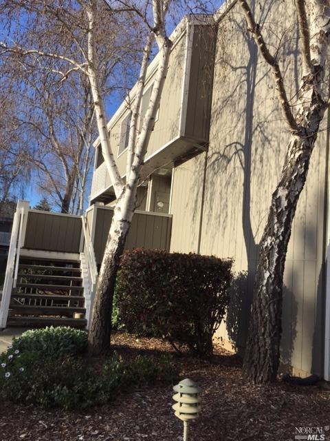 165 Oddstad Dr #56, Vallejo, CA 94589 photo 2