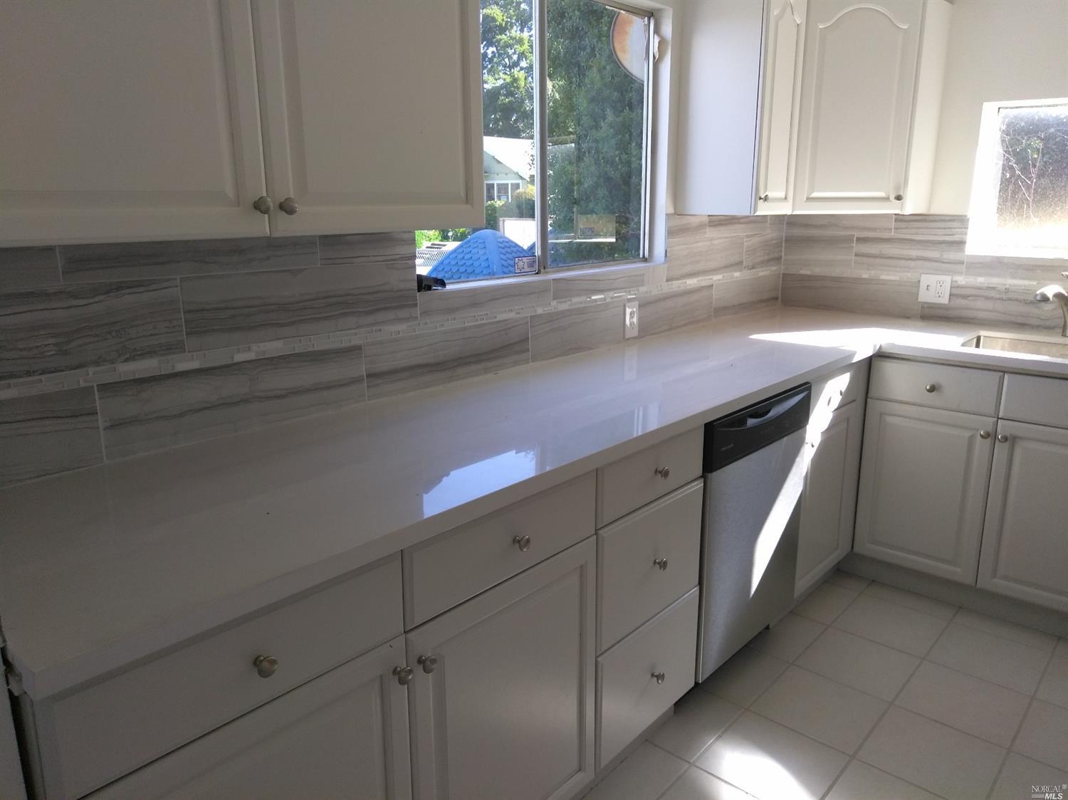 1302 Napa St, Vallejo, CA 94590 photo 6