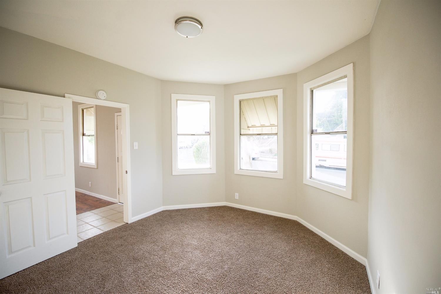 1302 Napa St, Vallejo, CA 94590 photo 8