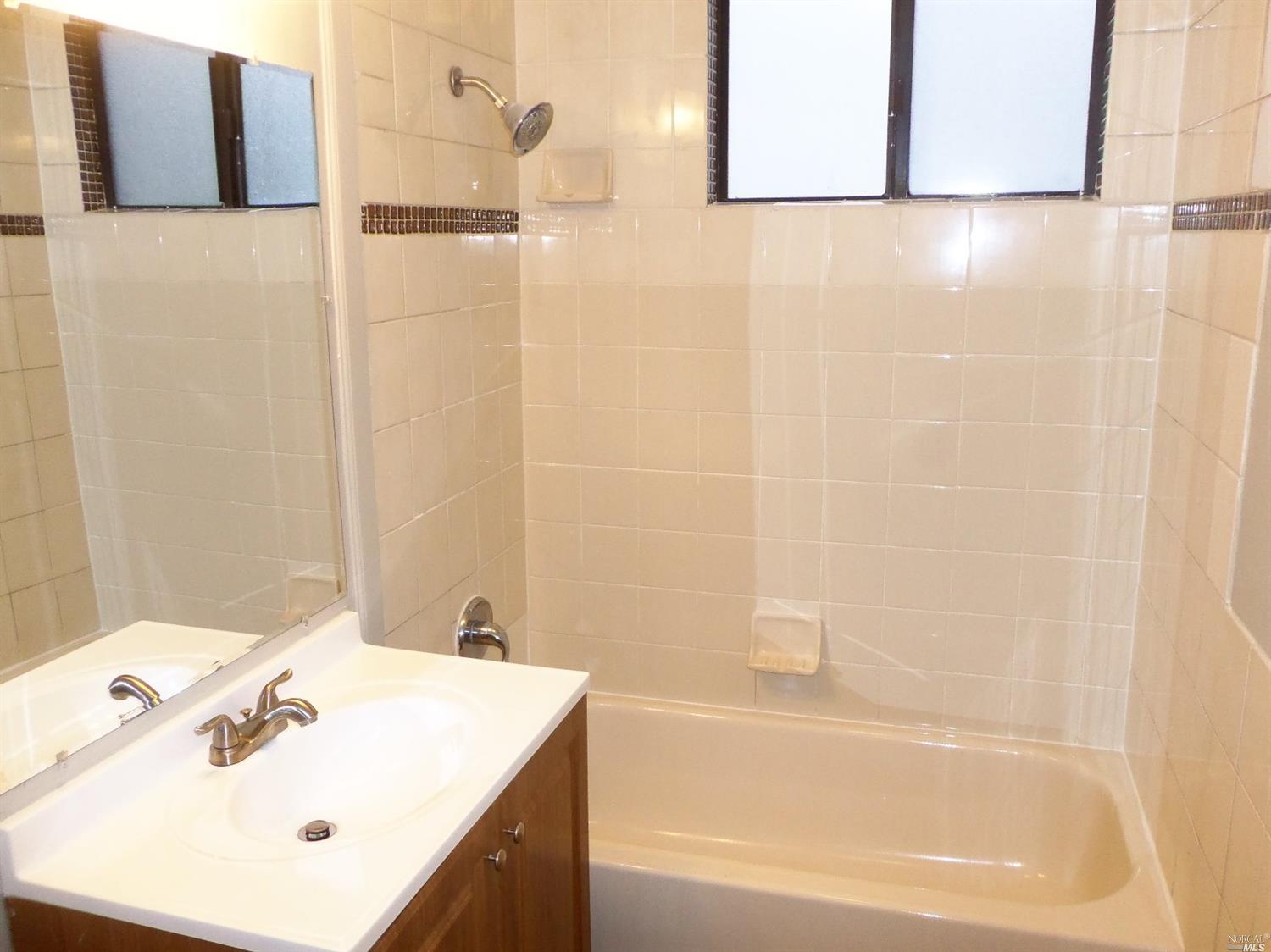3109 Hazelwood St, Vallejo, CA 94591 photo 9