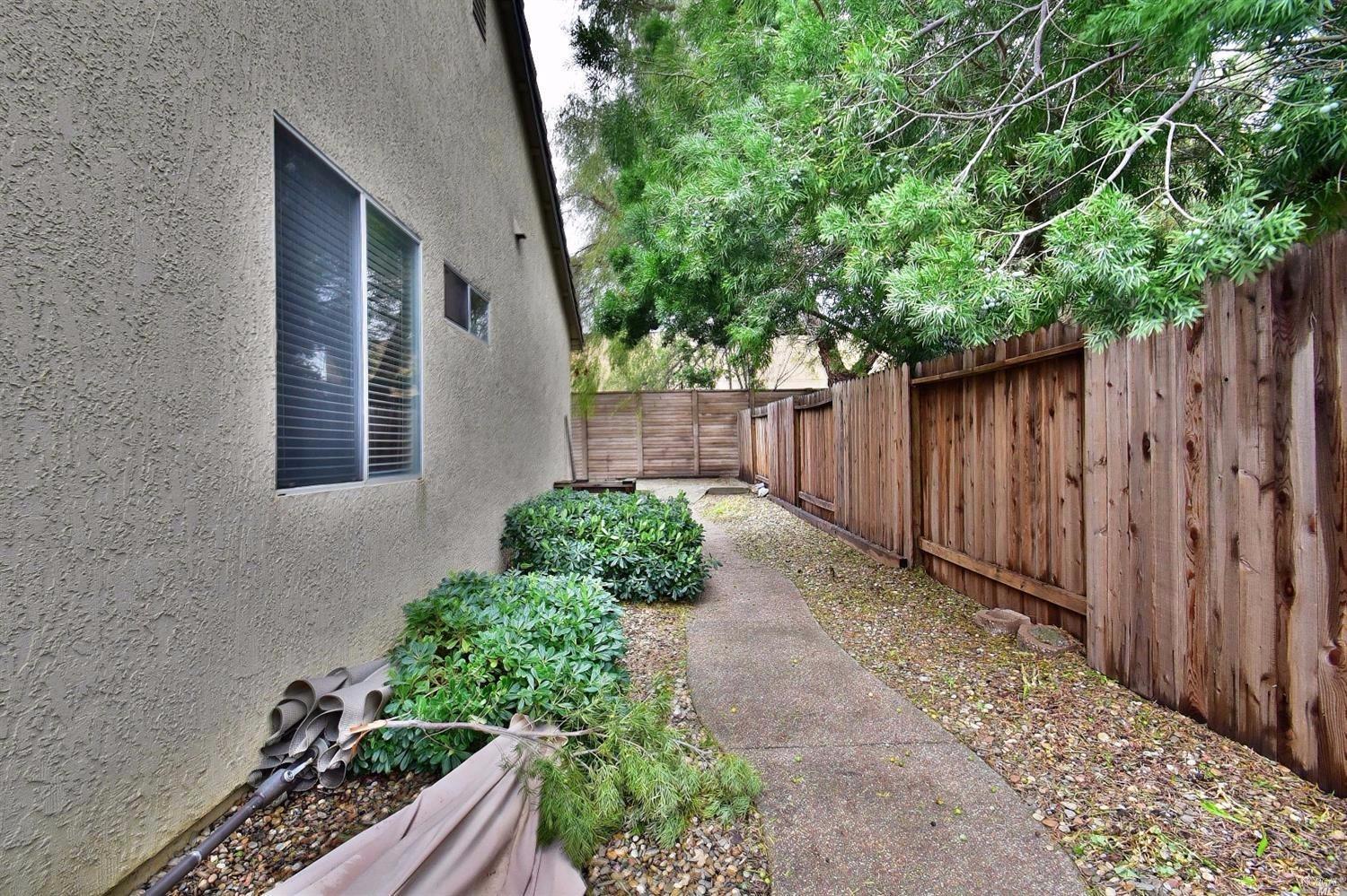 670 Stern Dr, Dixon, CA 95620 photo 22