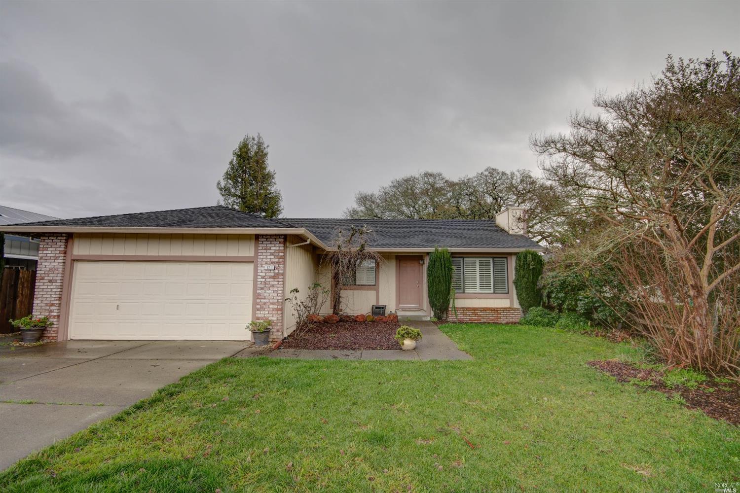 121 Greenbrook Ct, Windsor, CA 95492 photo 1