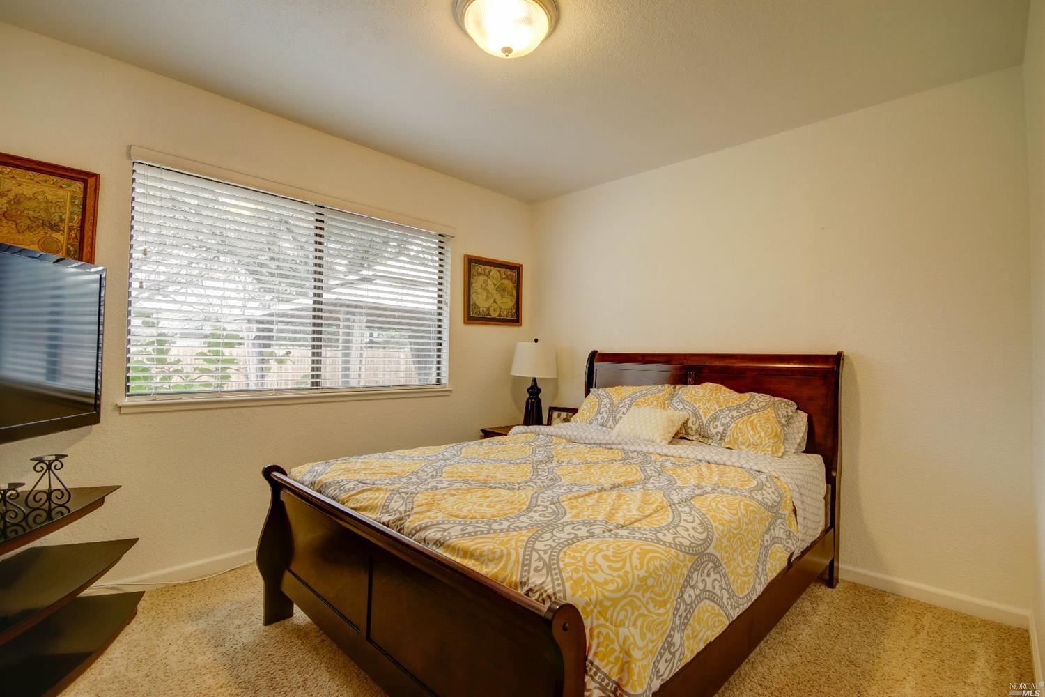 121 Greenbrook Ct, Windsor, CA 95492 photo 18
