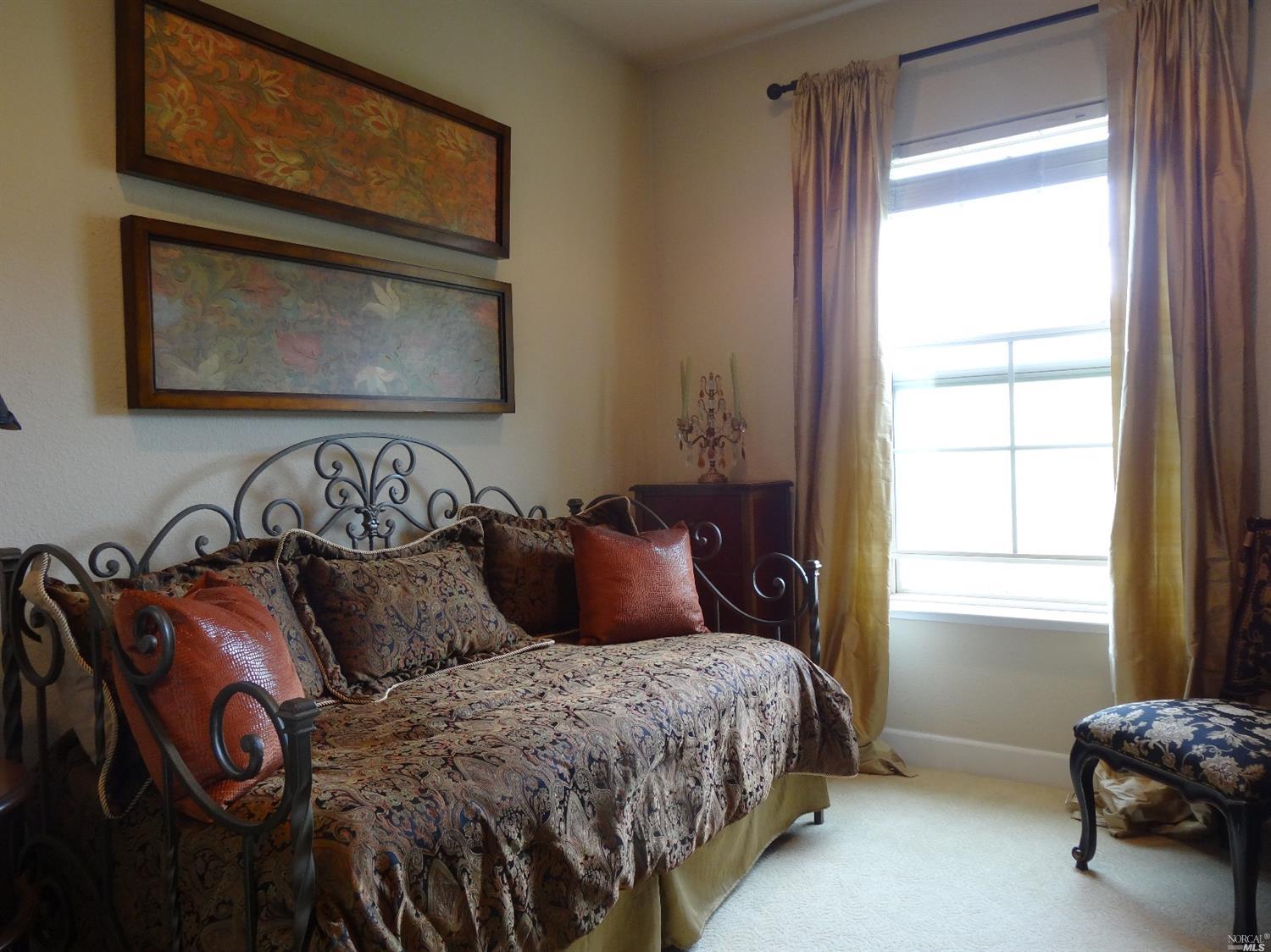1119 Sonata Dr, Vallejo, CA 94591 photo 17